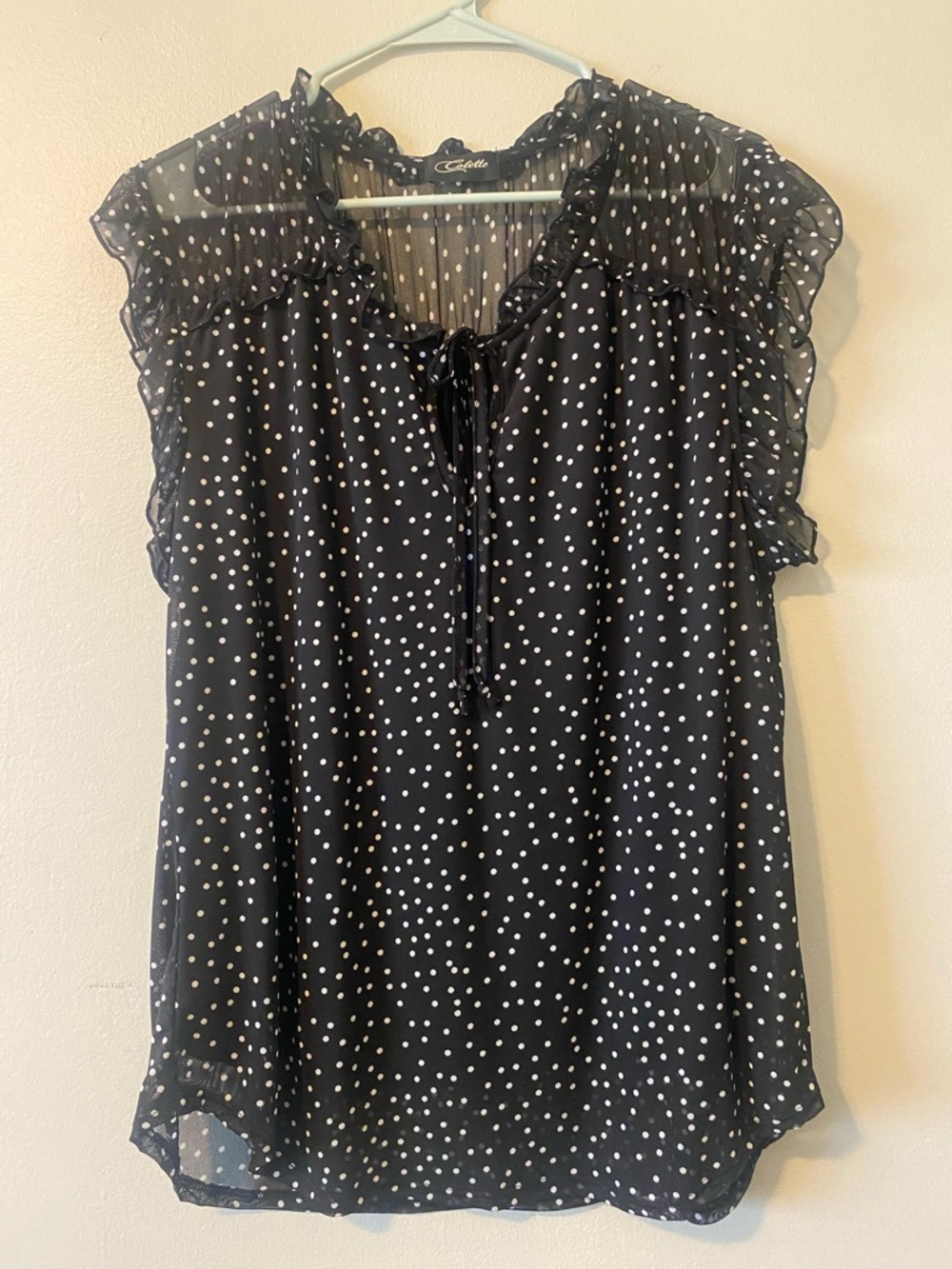 Colette Black White Polka Dot Mesh Ruffle Blouse Tie Neck Size L LN3296